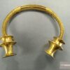 Descubiertos dos torques áureos en Cavandi, en Peñamellera Baja, Asturias